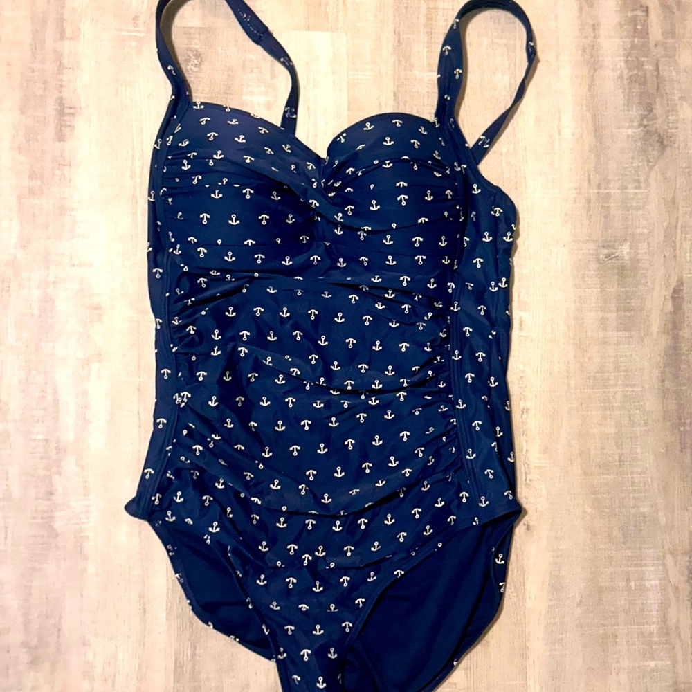 Nip Tuck Navy Blue Anchor Tummy Control Joanne One Piece Swimsuit Size 6 Medium